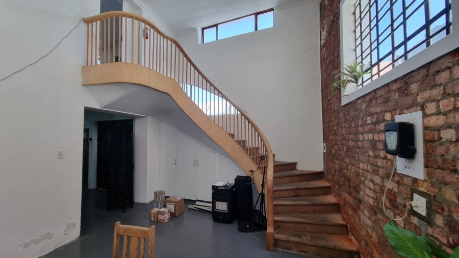 To Let commercial Property for Rent in Woodstock Western Cape